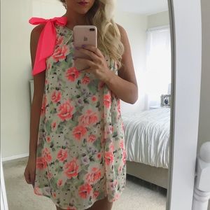 Beautiful Floral Bow Dress 🎀